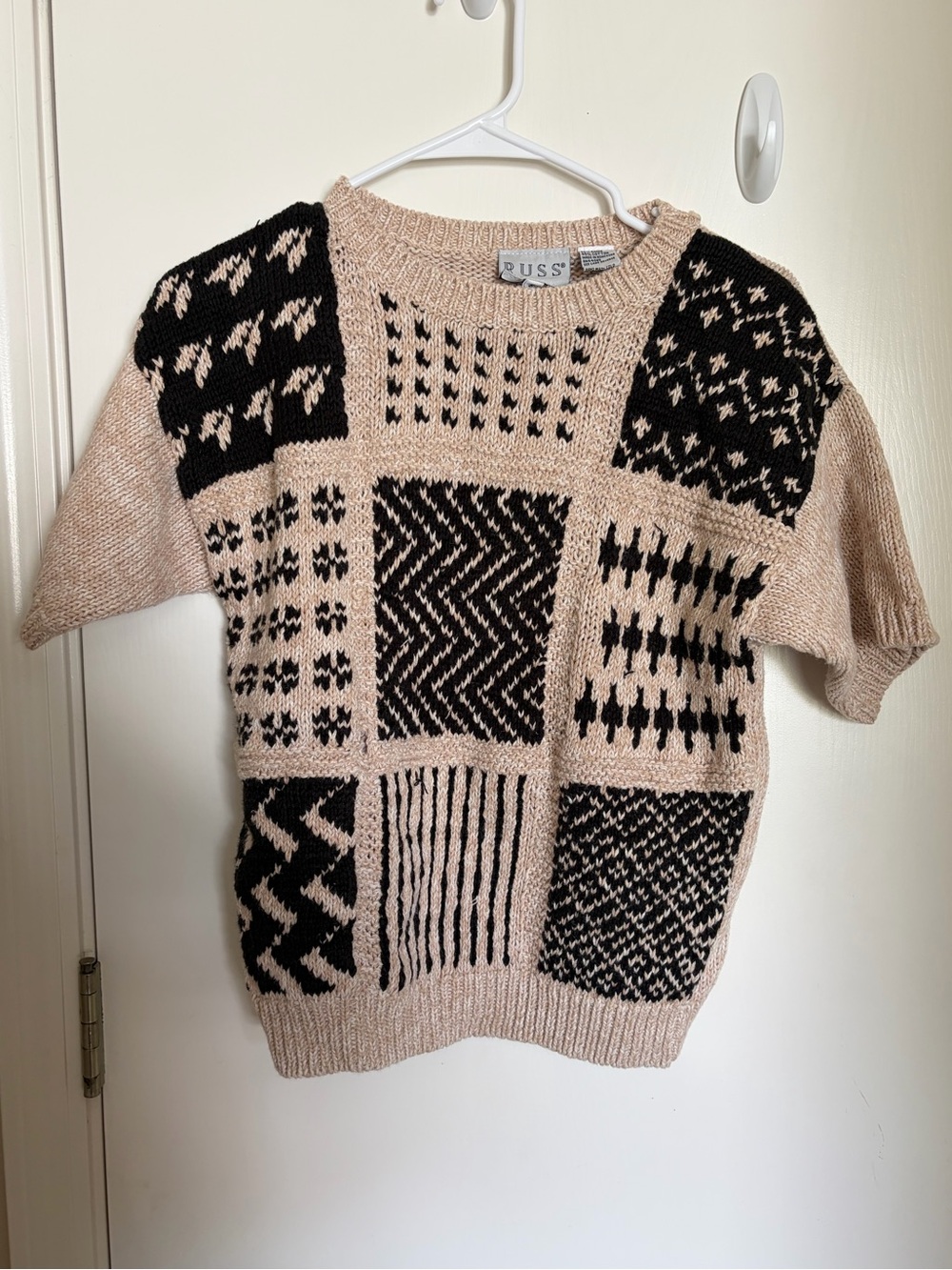 Russ Patchwork Knit Short-Sleeve Sweater - Beige and Black
